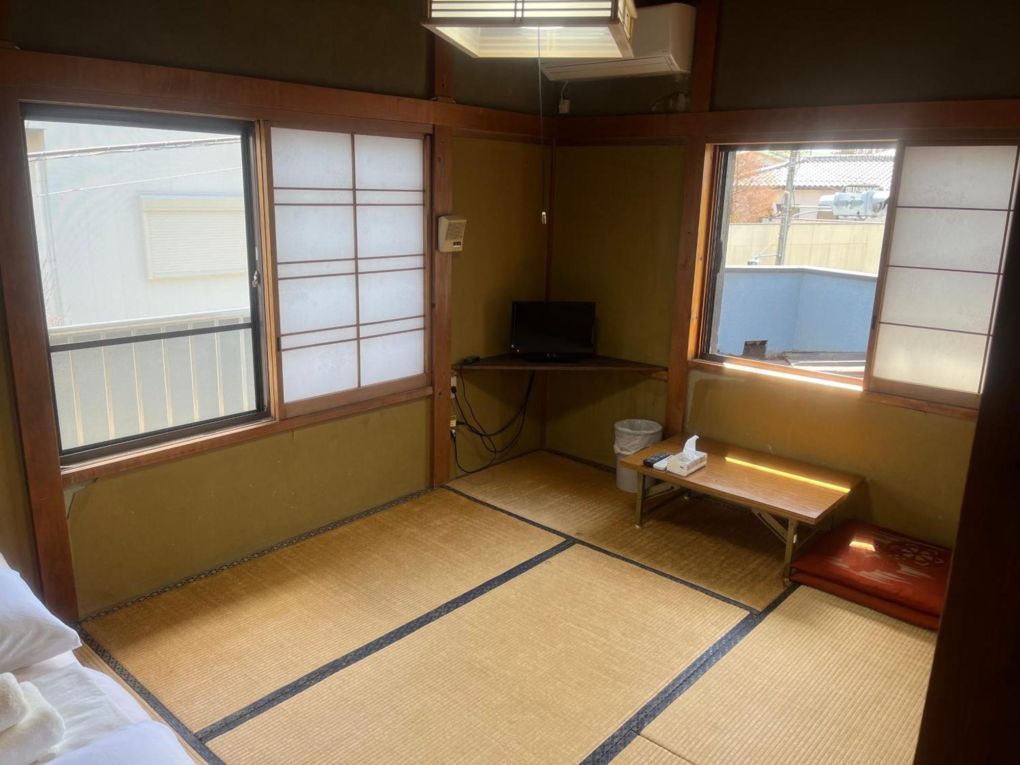 Gasthaus ふる里 Fujikawaguchiko Exterior foto
